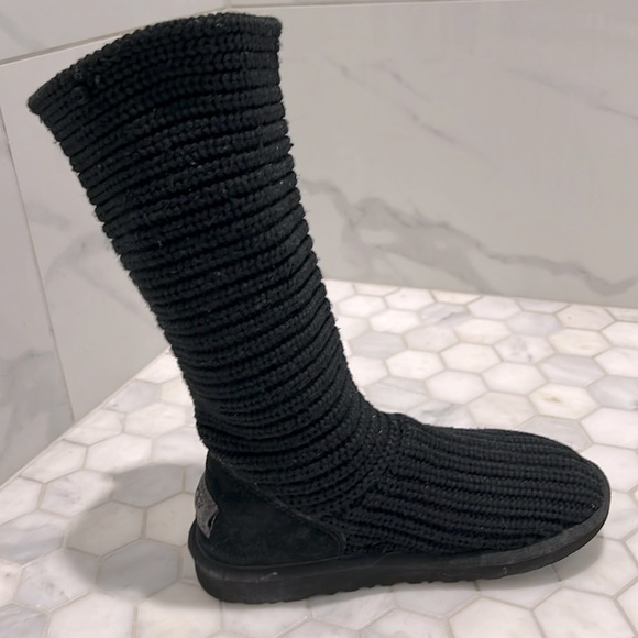 UGG Classic Cardy Wool Knit Black Fold Over Slouchy Boots Shoe Kids Size Y4 - Picture 6 of 17